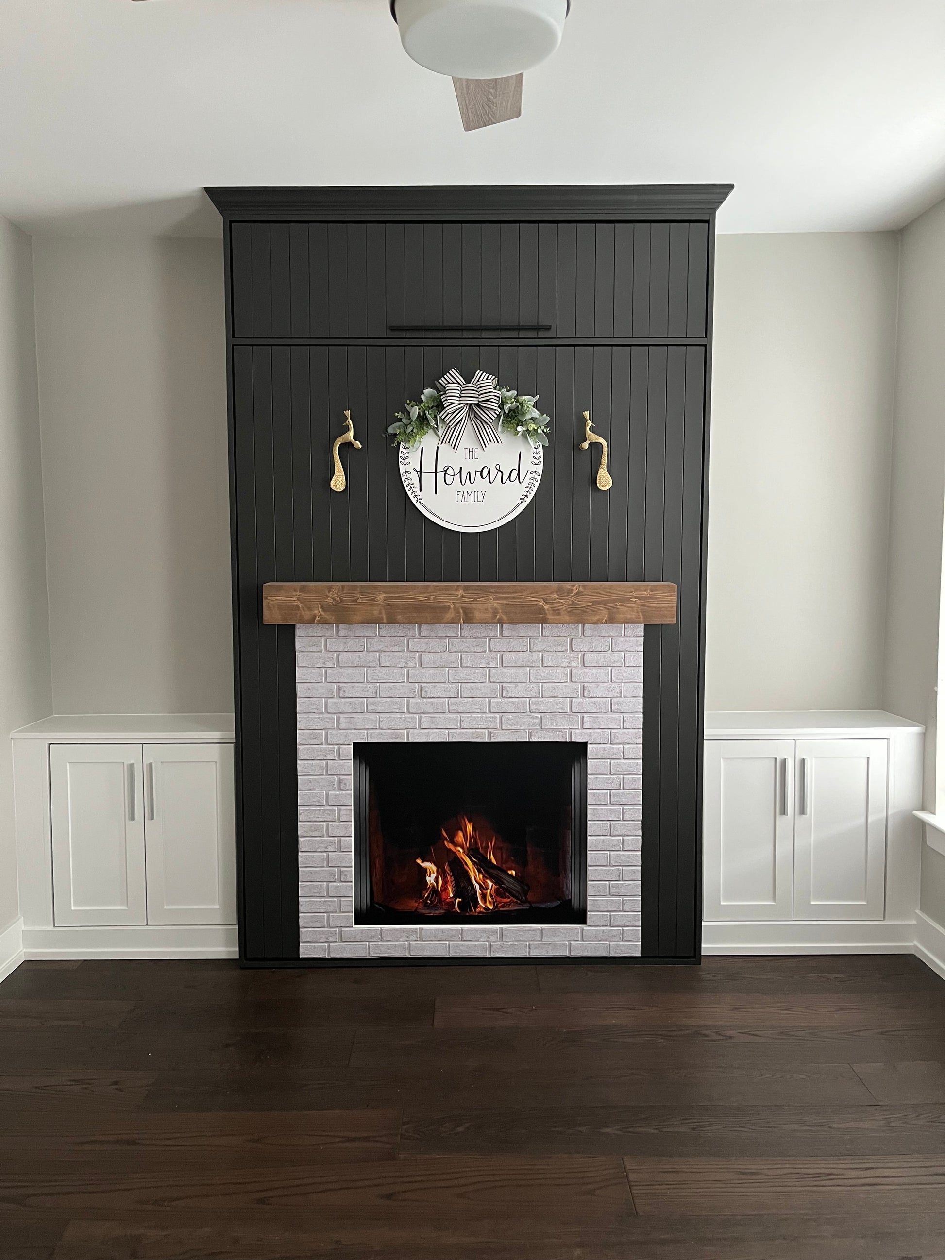 #06 Full Size Murphy Bed with Upper and Built-in Storage Cabinets