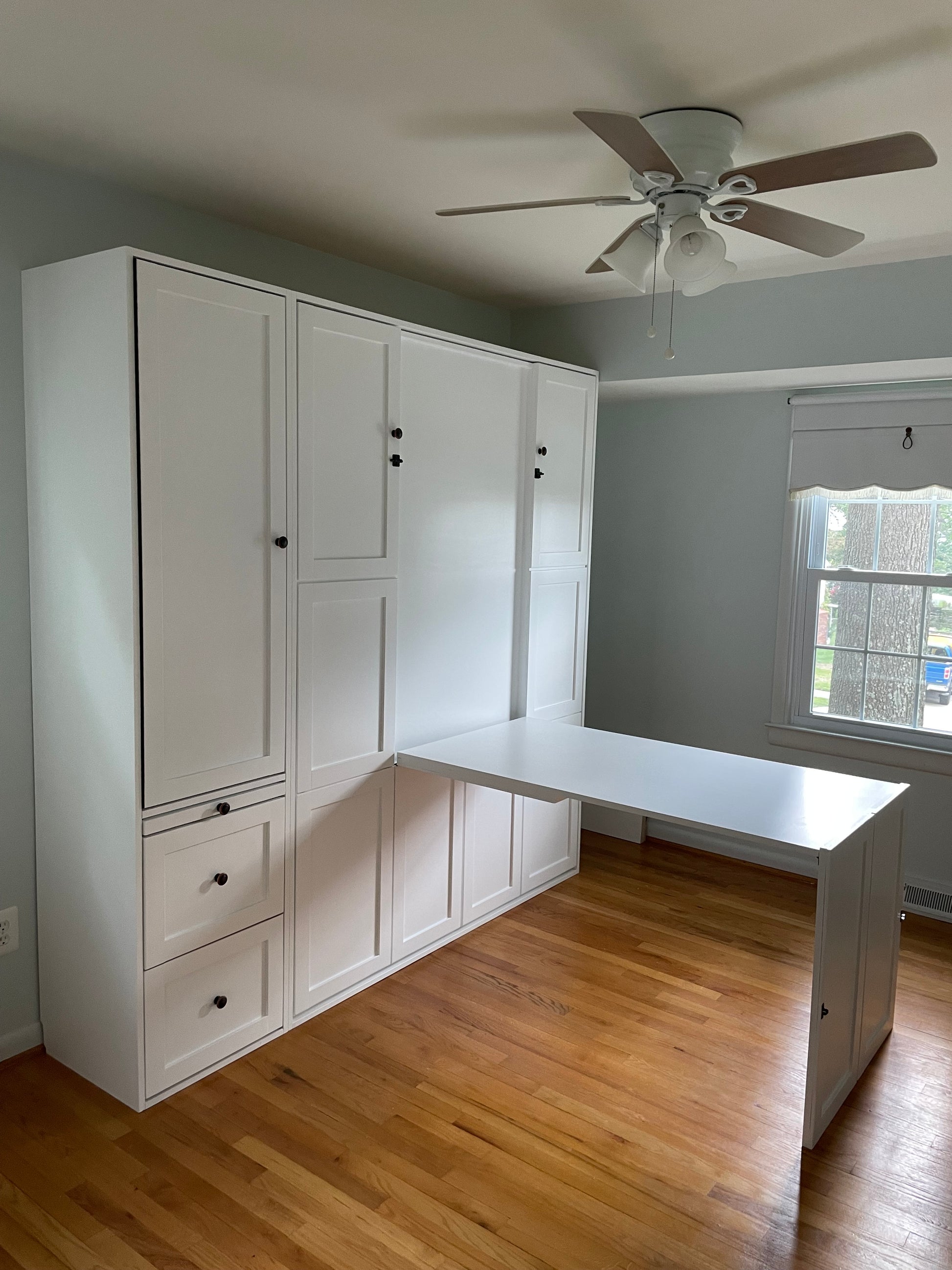 #35 Queen Size Murphy Bed with Extended Table and Single Side Closed Cabinet. White